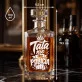 Karafka Do Whisky z Grawerem Dla Taty Prezent Na Dzień Ojca: Król Kanapy Karafka Do Whisky z Grawerem Dla Taty Prezent Na Dzień Ojca: Król Kanapy