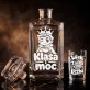 Zestaw Do Wódki z Grawerem Na 40 Urodziny Prezent: Klasa I Moc Zestaw Do Wódki z Grawerem Na 40 Urodziny Prezent: Klasa I Moc