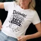Koszulka Damska Biała Dla 90 Latki Prezent Na 90 Urodziny Dla Kobiety: Lekka Ironia Wieku