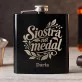 Piersiówka z Grawerem Dla Siostry Prezent Dla Kobiety: Siostra Na Medal Piersiówka z Grawerem Dla Siostry Prezent Dla Kobiety: Siostra Na Medal