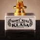 Statuetka Z Grawerem Na Odejście Z Pracy Prezent Dla Mężczyzny: Nowy Kurs. Ta Sama Klasa