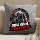 Poduszka Dekoracyjna Dla Fana Motocykli Prezent Dla Mężczyzny: Dwa Koła. Jedna Pasja. Poduszka Dekoracyjna Dla Fana Motocykli Prezent Dla Mężczyzny: Dwa Koła. Jedna Pasja.