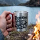 Kubek Metalowy z Karabińczykiem Dla Dyrektora Prezent Dla Mężczyzny: Dyrektorski Luz Retro Kubek Metalowy z Karabińczykiem Dla Dyrektora Prezent Dla Mężczyzny: Dyrektorski Luz Retro