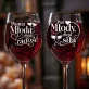 Dwa Kieliszki Do Wina Dla Młodych Prezent Na Ślub Dla Pary: Młodzi Razem Dwa Kieliszki Do Wina Dla Młodych Prezent Na Ślub Dla Pary: Młodzi Razem