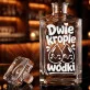 Karafka Do Wódki z Grawerem Dla Bliźniaków Prezent: Dwie Krople Wódki