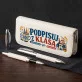 Zestaw Pióro i Długopis w Etui Dla Nauczyciela Prezent Na Dzień Nauczyciela Dla Mężczyzny: Typograficzny Humor Zestaw Pióro i Długopis w Etui Dla Nauczyciela Prezent Na Dzień Nauczyciela Dla Mężczyzny: Typograficzny Humor