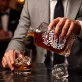 Karafka Do Whisky z Grawerem Na 18 Prezent: Smak Dojrzałości Karafka Do Whisky z Grawerem Na 18 Prezent: Smak Dojrzałości