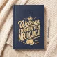Kalendarz Książkowy A5 2027 Na 20 Rocznicę Ślubu Prezent Dla Mężczyzny: Retro Domowy Humor Kalendarz Książkowy A5 2027 Na 20 Rocznicę Ślubu Prezent Dla Mężczyzny: Retro Domowy Humor