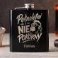 Piersiówka Z Grawerem Dla 21 Latka Prezent Na 20 Urodziny Dla Mężczyzny: Dojrzały Humor Piersiówka Z Grawerem Dla 21 Latka Prezent Na 20 Urodziny Dla Mężczyzny: Dojrzały Humor