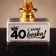 Statuetka Z Grawerem Na 40 Urodziny Prezent Dla Kobiety: 40 I Wciąż Boska!