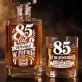 Zestaw Do Whisky Dla 85 Latka Prezent Na 85 Urodziny Dla Mężczyzny: Wieczny Młodzieniec Zestaw Do Whisky Dla 85 Latka Prezent Na 85 Urodziny Dla Mężczyzny: Wieczny Młodzieniec