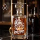 Karafka Do Whisky z Grawerem Dla Podróżnika Prezent: Kurs Na Karafkę Karafka Do Whisky z Grawerem Dla Podróżnika Prezent: Kurs Na Karafkę