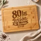 Deska Do Krojenia z Grawerem Na 80 Urodziny Mamy Prezent Na 80 Urodziny Dla Kobiety: 80 Lat I Wciąż W Formie Deska Do Krojenia z Grawerem Na 80 Urodziny Mamy Prezent Na 80 Urodziny Dla Kobiety: 80 Lat I Wciąż W Formie