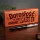 Pióro Wieczne Parker W Etui Na 18 Urodziny Prezent Dla Mężczyzny: Humorystyczna Dorosłość Pióro Wieczne Parker W Etui Na 18 Urodziny Prezent Dla Mężczyzny: Humorystyczna Dorosłość