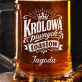 Kufel Personalizowany z Grawerem Na Mikołajki Dla Dziewczyny Prezent: Królowa Toastów Kufel Personalizowany z Grawerem Na Mikołajki Dla Dziewczyny Prezent: Królowa Toastów