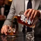 Karafka Do Whisky z Grawerem Na Złote Gody Prezent Dla Mężczyzny: 50 Lat I Wciąż Młody
