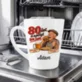 Kubek Personalizowany Na 80 Urodziny Prezent Dla 80 Latka Mężczyzny: 80 Lat, A Apetyt Ten Sam Kubek Personalizowany Na 80 Urodziny Prezent Dla 80 Latka Mężczyzny: 80 Lat, A Apetyt Ten Sam