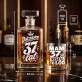 Zestaw Do Whisky Dla 37 Latka Prezent Na 35 Urodziny Dla Mężczyzny: Dojrzewający Dżentelmen Zestaw Do Whisky Dla 37 Latka Prezent Na 35 Urodziny Dla Mężczyzny: Dojrzewający Dżentelmen
