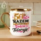 Kubek Z Nadrukiem Na 50 Rocznicę Ślubu Prezent Dla Kobiety: I Wciąż Go Dobrze Toleruje Kubek Z Nadrukiem Na 50 Rocznicę Ślubu Prezent Dla Kobiety: I Wciąż Go Dobrze Toleruje
