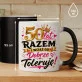 Kubek Z Nadrukiem Na 50 Rocznicę Ślubu Prezent Dla Kobiety: I Wciąż Go Dobrze Toleruje Kubek Z Nadrukiem Na 50 Rocznicę Ślubu Prezent Dla Kobiety: I Wciąż Go Dobrze Toleruje
