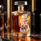 Karafka Do Whisky z Grawerem Dla Emeryta Prezent Na Emeryturę: Nie Pracuję. Piję. Karafka Do Whisky z Grawerem Dla Emeryta Prezent Na Emeryturę: Nie Pracuję. Piję.