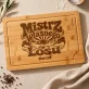 Deska Do Krojenia z Grawerem Dla Niego Prezent Na Walentynki Dla Mężczyzny: Mistrz Własnego Losu Deska Do Krojenia z Grawerem Dla Niego Prezent Na Walentynki Dla Mężczyzny: Mistrz Własnego Losu