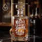 Karafka Do Whisky z Grawerem Na Imieniny Prezent: Klasyczna Elegancja Karafka Do Whisky z Grawerem Na Imieniny Prezent: Klasyczna Elegancja