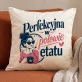 Poduszka Dekoracyjna Dla Niej Prezent Na Walentynki Dla Kobiety: Sarkastyczna Elegancja Poduszka Dekoracyjna Dla Niej Prezent Na Walentynki Dla Kobiety: Sarkastyczna Elegancja