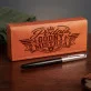 Pióro Wieczne Parker W Etui Na Gwiazdkę Prezent Dla Mężczyzny: Męska Elegancja Pióro Wieczne Parker W Etui Na Gwiazdkę Prezent Dla Mężczyzny: Męska Elegancja