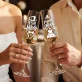 Dwa Kieliszki Do Szampana Na Ślub Prezent Dla Pary Młodej Pary: Pan Młody I Panna Młoda Dwa Kieliszki Do Szampana Na Ślub Prezent Dla Pary Młodej Pary: Pan Młody I Panna Młoda