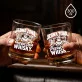 Zestaw Prezentowy Whisky Na 30 Rocznicę Ślubu Dla Mężczyzny: Jedna Żona. Podwójna Zestaw Prezentowy Whisky Na 30 Rocznicę Ślubu Dla Mężczyzny: Jedna Żona. Podwójna