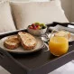 Stolik Śniadaniowy z Grawerem Na 1 Rocznicę Ślubu Prezent Dla Kobiety: Na Zawsze Z Tobą Stolik Śniadaniowy z Grawerem Na 1 Rocznicę Ślubu Prezent Dla Kobiety: Na Zawsze Z Tobą