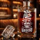 Karafka Do Whisky z Grawerem Na Czterdziestkę Prezent: Dojrzały Humor Karafka Do Whisky z Grawerem Na Czterdziestkę Prezent: Dojrzały Humor