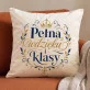 Poduszka Dekoracyjna Dla Niej Prezent Na Walentynki Dla Kobiety: Monogramowa Elegancja Poduszka Dekoracyjna Dla Niej Prezent Na Walentynki Dla Kobiety: Monogramowa Elegancja