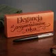 Pióro Wieczne Parker W Etui Dla Młodej Kobiety Prezent Dla Kobiety: Elegancki Sarkazm Pióro Wieczne Parker W Etui Dla Młodej Kobiety Prezent Dla Kobiety: Elegancki Sarkazm