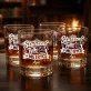 Szklanki Do Whisky z Grawerem Na Rocznicę Prezent Na Walentynki Dla Kobiety: Starsza? Tylko W Metryce Szklanki Do Whisky z Grawerem Na Rocznicę Prezent Na Walentynki Dla Kobiety: Starsza? Tylko W Metryce
