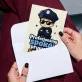 Kartka z Życzeniami Dla Policjanta Dla Mężczyzny: Suchy Humor Policyjny Kartka z Życzeniami Dla Policjanta Dla Mężczyzny: Suchy Humor Policyjny