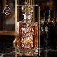 Karafka Do Whisky z Grawerem Na 90 Urodziny Prezent: Klasyczna Elegancja Karafka Do Whisky z Grawerem Na 90 Urodziny Prezent: Klasyczna Elegancja