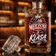 Karafka Do Whisky z Grawerem Na 18Stke Prezent: Klasyczna Elegancja