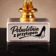 Statuetka Z Grawerem Na 18 Urodziny Prezent Dla Kobiety: Pełnoletnia Z Przytupem