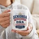 Kubek Z Nadrukiem Dla Seniorki Prezent Dla Kobiety: Seniorka Nie Starzeje Się Kubek Z Nadrukiem Dla Seniorki Prezent Dla Kobiety: Seniorka Nie Starzeje Się