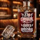 Karafka Do Whisky z Grawerem Na Dzień Chłopaka Prezent Dla Chłopaka: Zły Chłopak, Dobra Whisky Karafka Do Whisky z Grawerem Na Dzień Chłopaka Prezent Dla Chłopaka: Zły Chłopak, Dobra Whisky