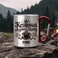 Kubek Metalowy z Karabińczykiem Dla Żony Prezent Na Rocznicę Ślubu Dla Kobiety: Królowa Chaosu I Kawy Kubek Metalowy z Karabińczykiem Dla Żony Prezent Na Rocznicę Ślubu Dla Kobiety: Królowa Chaosu I Kawy