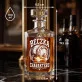 Karafka Do Whisky z Grawerem Na 40 Urodziny Prezent: Beczka Charakteru Karafka Do Whisky z Grawerem Na 40 Urodziny Prezent: Beczka Charakteru