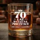 Szklanka Do Whisky Na 70 Urodziny Prezent Dla Mężczyzny: 70 Lat, Wciąż Na Procentach Szklanka Do Whisky Na 70 Urodziny Prezent Dla Mężczyzny: 70 Lat, Wciąż Na Procentach