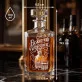 Karafka Do Whisky z Grawerem Na 70 Urodziny Prezent: Szlachetne Dojrzewanie Karafka Do Whisky z Grawerem Na 70 Urodziny Prezent: Szlachetne Dojrzewanie