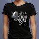 Hug the goat - Czarna koszulka damska