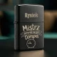 Zapalniczka z Grawerem Na 80 Urodziny Prezent Dla 80 Latka Mężczyzny: Mistrz Powolnego Tempa