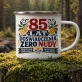 Kubek Emaliowany Dla 85 Latki Prezent Na 85 Urodziny Dla Kobiety: Śródziemnomorska Retro Kubek Emaliowany Dla 85 Latki Prezent Na 85 Urodziny Dla Kobiety: Śródziemnomorska Retro