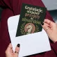 Kartka z Życzeniami Na Przysięgę Wojskową Dla Żołnierza Mężczyzny: Suchy Humor Wojskowy Kartka z Życzeniami Na Przysięgę Wojskową Dla Żołnierza Mężczyzny: Suchy Humor Wojskowy